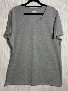 Duluth Trading Co Heather Gray V-Neck Short Sleeve Tee